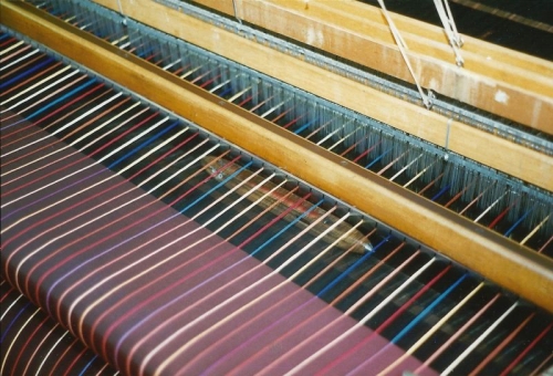 Ribbed silk on the loom
