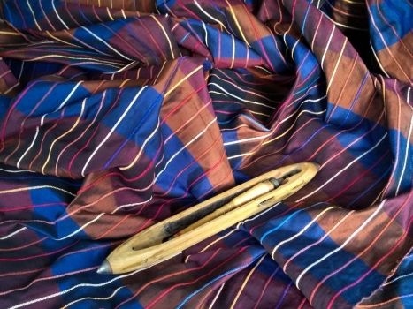 Multicoloured ribbed silk